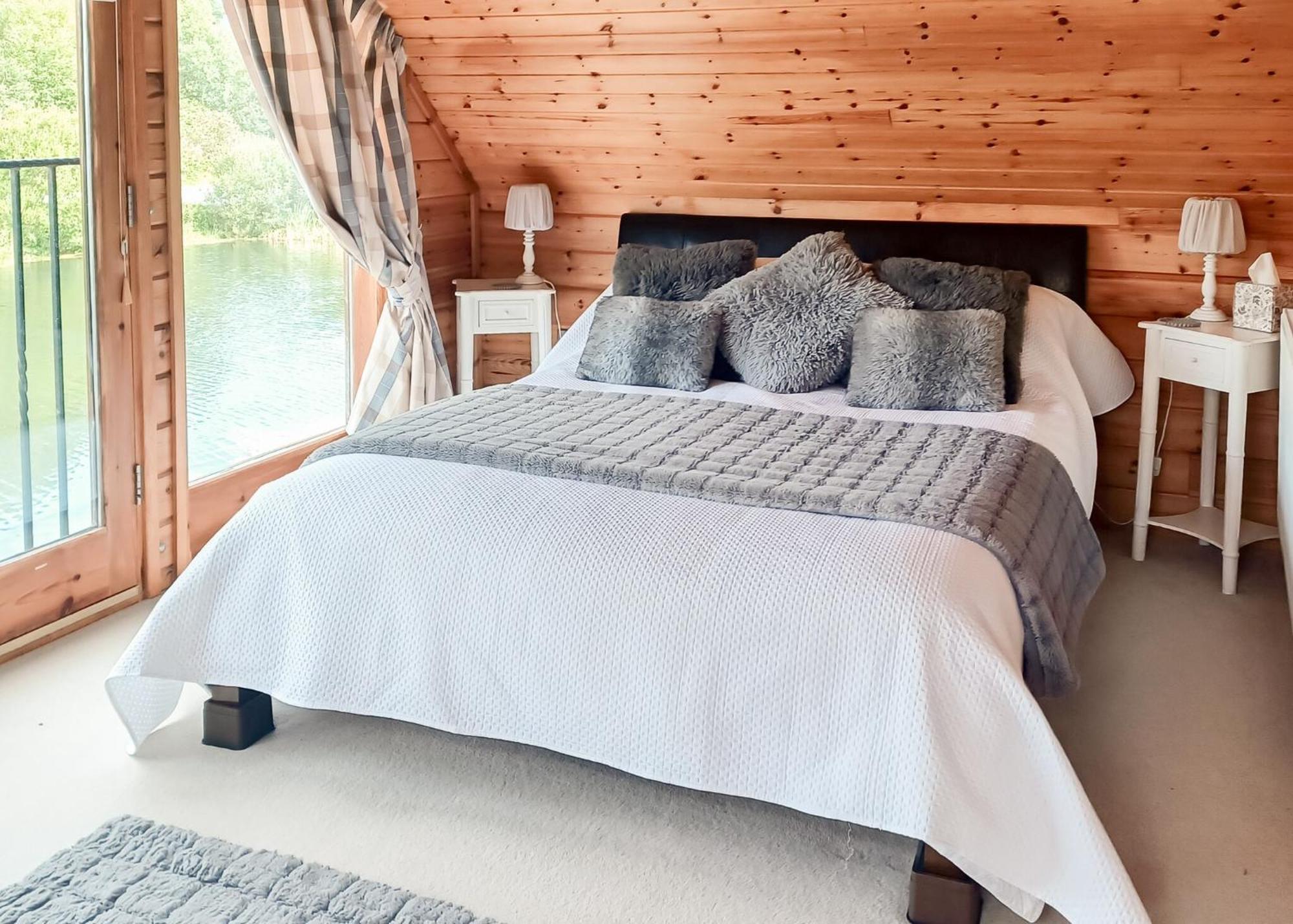 Anglesey Lakeside Lodges Menai Bridge Quarto foto