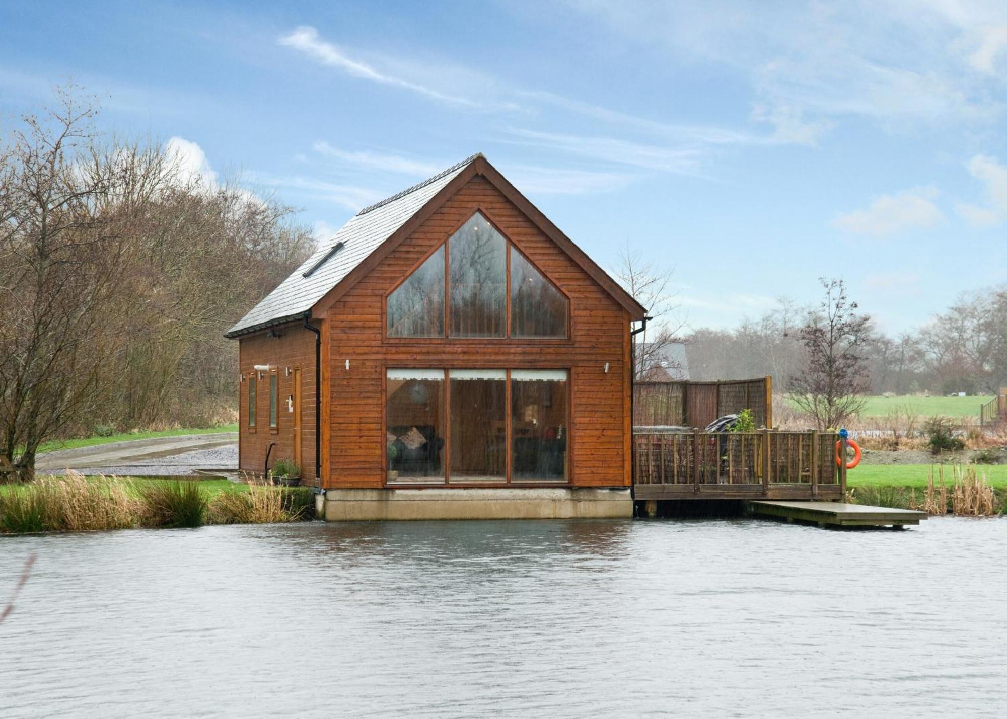 Anglesey Lakeside Lodges Menai Bridge Quarto foto